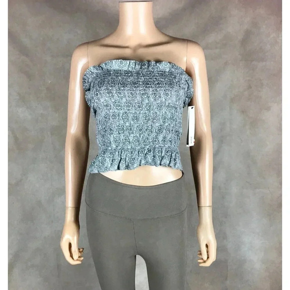 AQUA Medallion Strapless Smocked Tube Top NWT LARGE - Picture 2 of 10